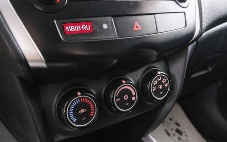Mitsubishi ASX I рестайлинг, 2010 год, 899 000 рублей, 17 фотография