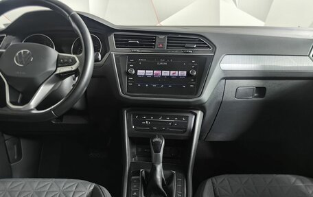 Volkswagen Tiguan II, 2021 год, 2 795 000 рублей, 15 фотография