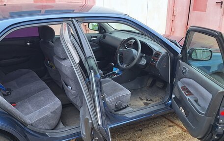 Toyota Carina, 2001 год, 400 000 рублей, 8 фотография