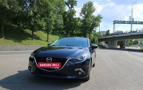 Mazda 3, 2013 год, 1 050 000 рублей, 2 фотография