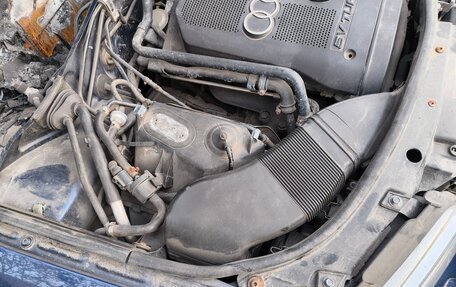 Audi A4, 2000 год, 150 000 рублей, 5 фотография