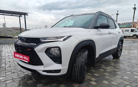 Chevrolet TrailBlazer, 2021 год, 2 200 000 рублей, 3 фотография