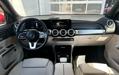 Mercedes-Benz GLB, 2021 год, 3 784 000 рублей, 21 фотография