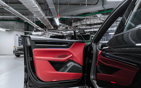 Porsche Macan, 2025 год, 12 650 000 рублей, 20 фотография