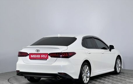 Toyota Camry, 2018 год, 2 500 000 рублей, 5 фотография