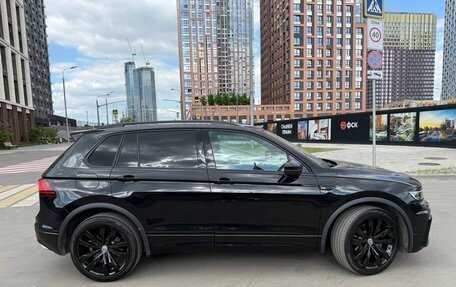 Volkswagen Tiguan II, 2019 год, 3 200 000 рублей, 4 фотография