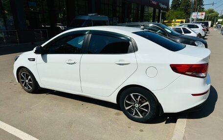 KIA Rio III рестайлинг, 2015 год, 1 050 000 рублей, 4 фотография