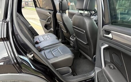 Volkswagen Tiguan II, 2019 год, 3 200 000 рублей, 14 фотография