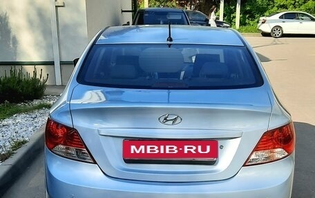 Hyundai Solaris II рестайлинг, 2012 год, 780 000 рублей, 3 фотография