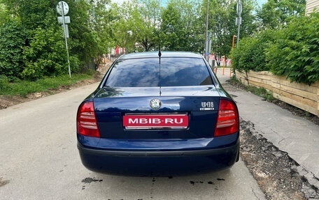 Skoda Superb III рестайлинг, 2002 год, 590 000 рублей, 11 фотография