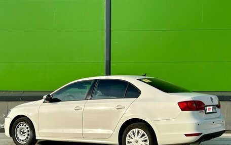Volkswagen Jetta VI, 2013 год, 650 000 рублей, 4 фотография