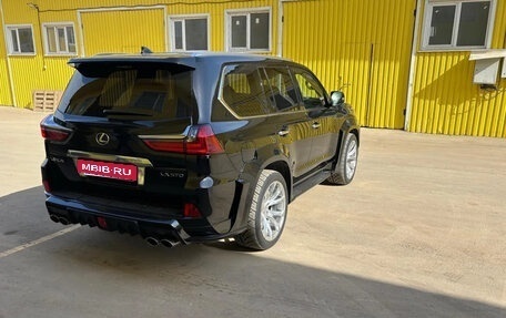 Lexus LX III, 2017 год, 4 фотография