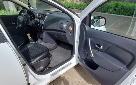 Renault Sandero II рестайлинг, 2017 год, 695 000 рублей, 13 фотография