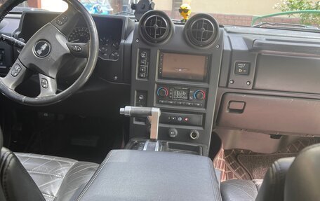 Hummer H2, 2005 год, 2 200 000 рублей, 6 фотография