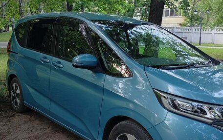 Honda Freed II, 2019 год, 1 550 000 рублей, 2 фотография