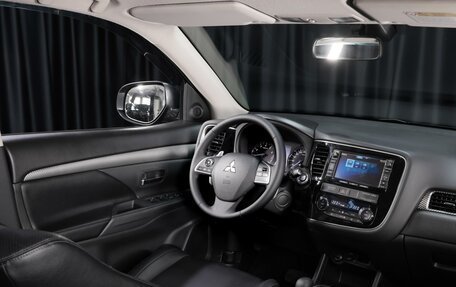 Mitsubishi Outlander III рестайлинг 3, 2012 год, 1 349 000 рублей, 7 фотография