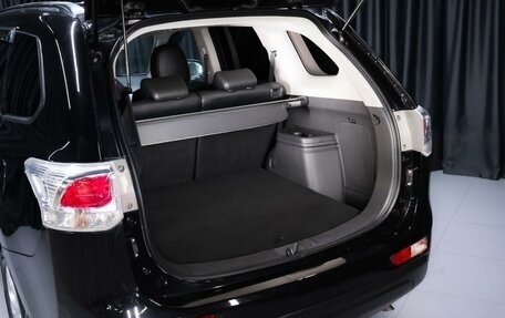 Mitsubishi Outlander III рестайлинг 3, 2012 год, 1 349 000 рублей, 5 фотография
