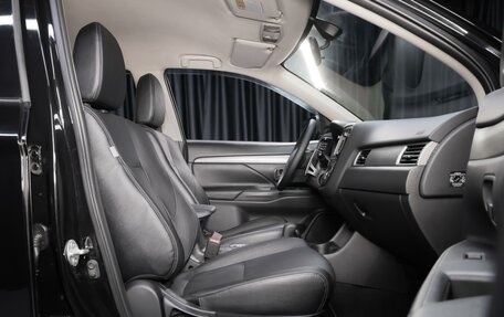 Mitsubishi Outlander III рестайлинг 3, 2012 год, 1 349 000 рублей, 21 фотография