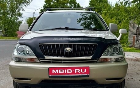 Toyota Harrier, 1998 год, 999 000 рублей, 2 фотография