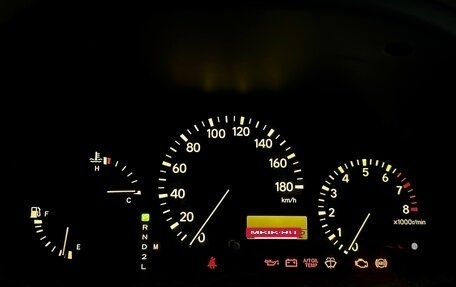 Toyota Harrier, 1998 год, 999 000 рублей, 16 фотография