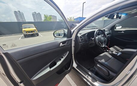 Hyundai Tucson III, 2018 год, 2 500 000 рублей, 9 фотография