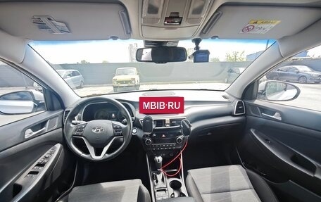 Hyundai Tucson III, 2018 год, 2 500 000 рублей, 10 фотография