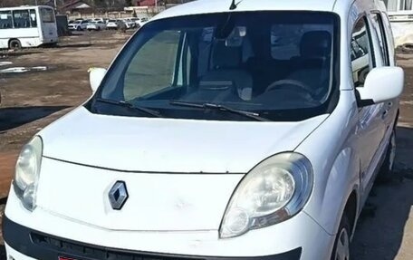 Renault Kangoo II рестайлинг, 2012 год, 620 000 рублей, 1 фотография