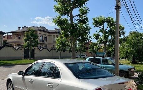 Mercedes-Benz E-Класс, 2003 год, 650 000 рублей, 3 фотография