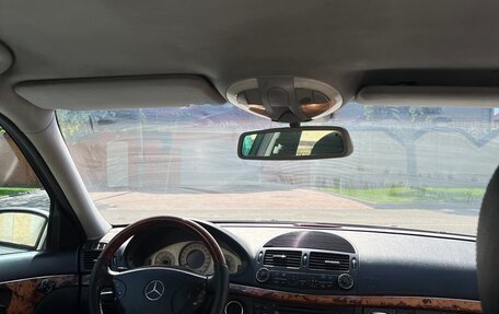 Mercedes-Benz E-Класс, 2003 год, 650 000 рублей, 23 фотография