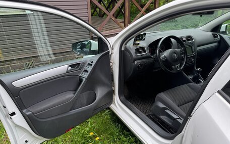 Volkswagen Golf VI, 2010 год, 780 000 рублей, 5 фотография