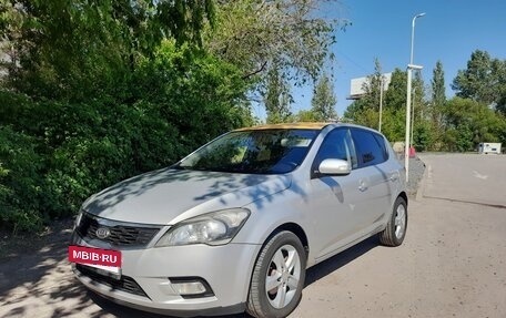 KIA cee'd I рестайлинг, 2010 год, 590 000 рублей, 14 фотография