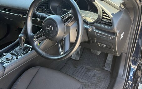 Mazda 3, 2021 год, 1 800 000 рублей, 19 фотография