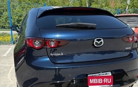 Mazda 3, 2021 год, 1 800 000 рублей, 8 фотография
