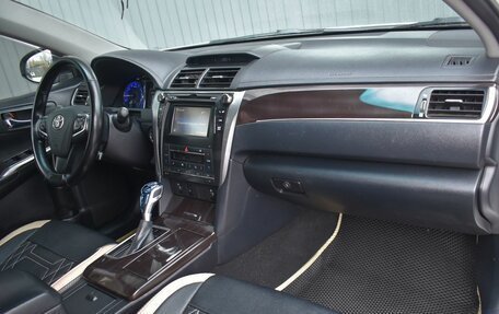 Toyota Camry, 2018 год, 1 649 999 рублей, 20 фотография
