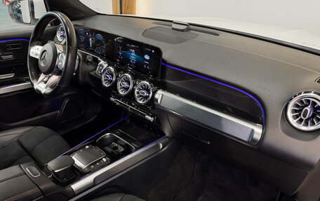 Mercedes-Benz GLB AMG, 2020 год, 5 300 000 рублей, 18 фотография