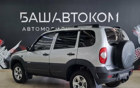 Chevrolet Niva I рестайлинг, 2011 год, 525 000 рублей, 6 фотография