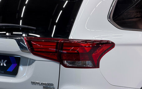 Mitsubishi Outlander III рестайлинг 3, 2019 год, 2 300 000 рублей, 22 фотография