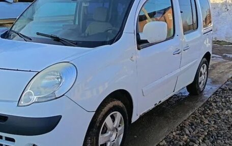 Renault Kangoo II рестайлинг, 2012 год, 620 000 рублей, 3 фотография