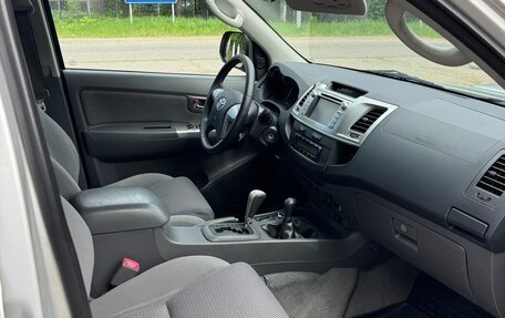 Toyota Hilux VII, 2012 год, 2 600 000 рублей, 7 фотография