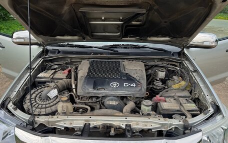 Toyota Hilux VII, 2012 год, 2 600 000 рублей, 13 фотография