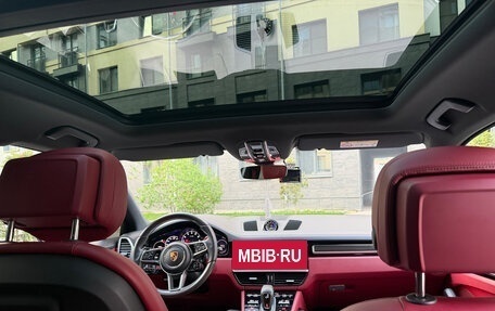Porsche Cayenne III, 2021 год, 13 100 000 рублей, 4 фотография