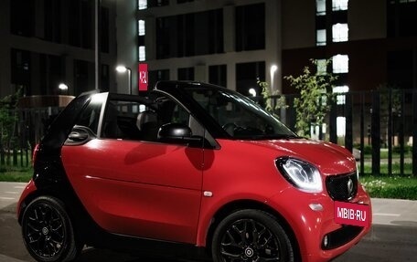 Smart Fortwo III, 2016 год, 1 520 000 рублей, 2 фотография