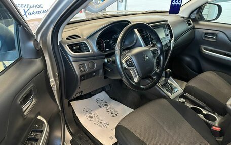 Mitsubishi L200 IV рестайлинг, 2021 год, 4 299 900 рублей, 10 фотография