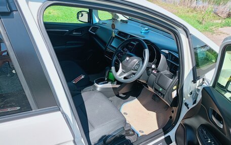 Honda Fit III, 2018 год, 1 100 000 рублей, 7 фотография