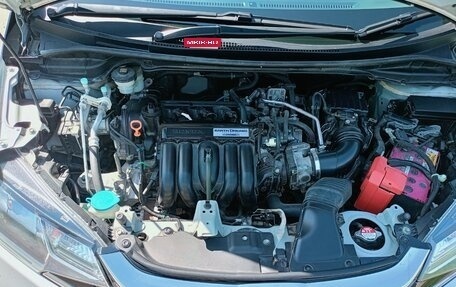 Honda Fit III, 2018 год, 1 100 000 рублей, 10 фотография
