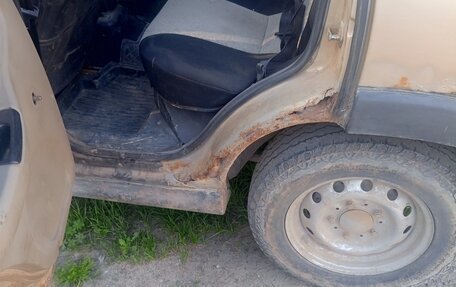 Chevrolet Niva I рестайлинг, 2006 год, 200 000 рублей, 8 фотография