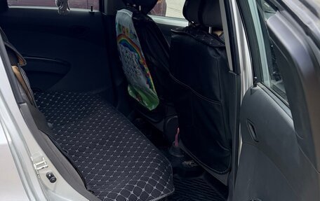 Chevrolet Spark III, 2022 год, 1 200 000 рублей, 10 фотография