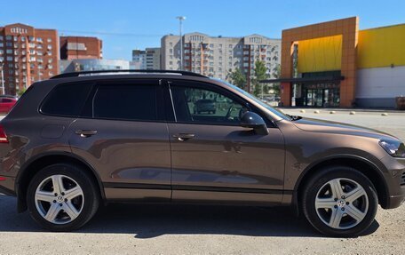 Volkswagen Touareg III, 2011 год, 2 200 000 рублей, 5 фотография