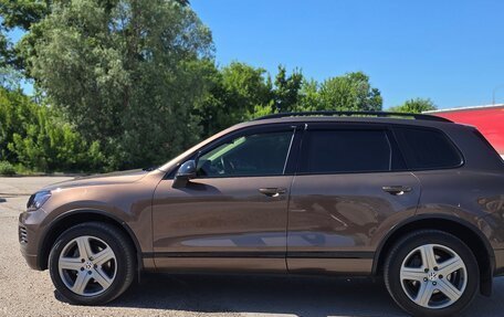 Volkswagen Touareg III, 2011 год, 2 200 000 рублей, 11 фотография