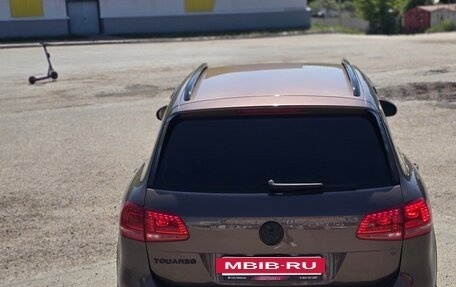 Volkswagen Touareg III, 2011 год, 2 200 000 рублей, 9 фотография